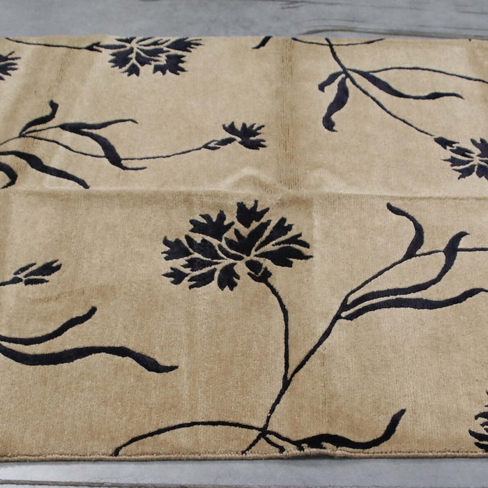 4x6 India Abstract Modern Contemporary White Black Wool and Silk Rectangular Rug