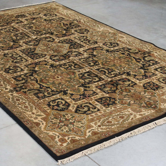 5x9 India Jaipur Black Gold Wool Rectangular Rug